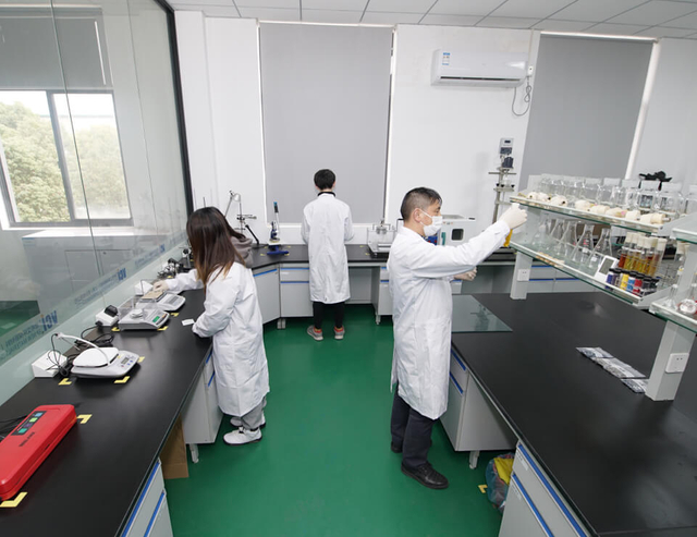 VCI+ NEUE MATERIALIEN lab